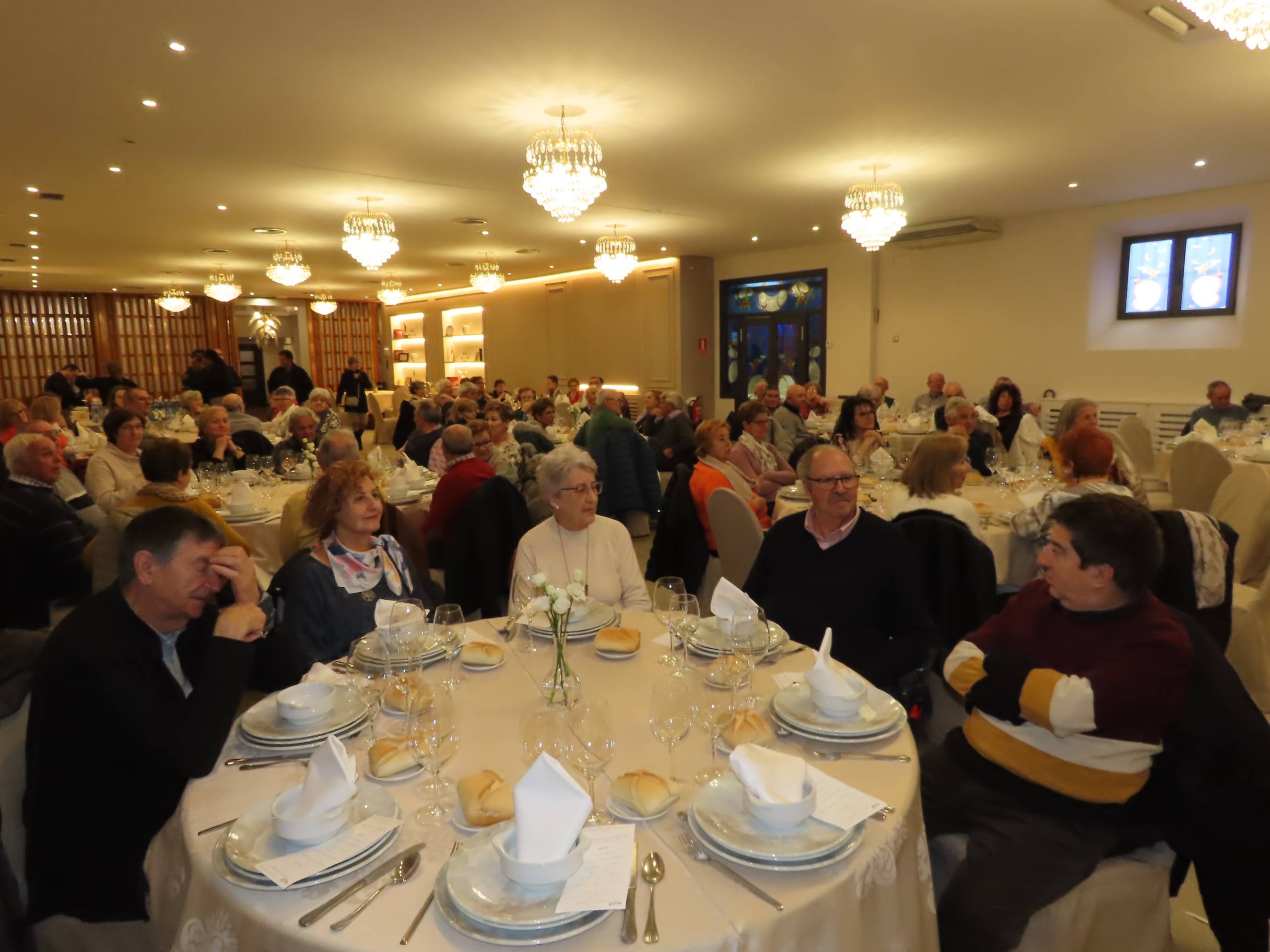 Los mayores de Béjar y Peñaranda se hermanan en un completo encuentro en la ciudad del Conde de Bracamonte