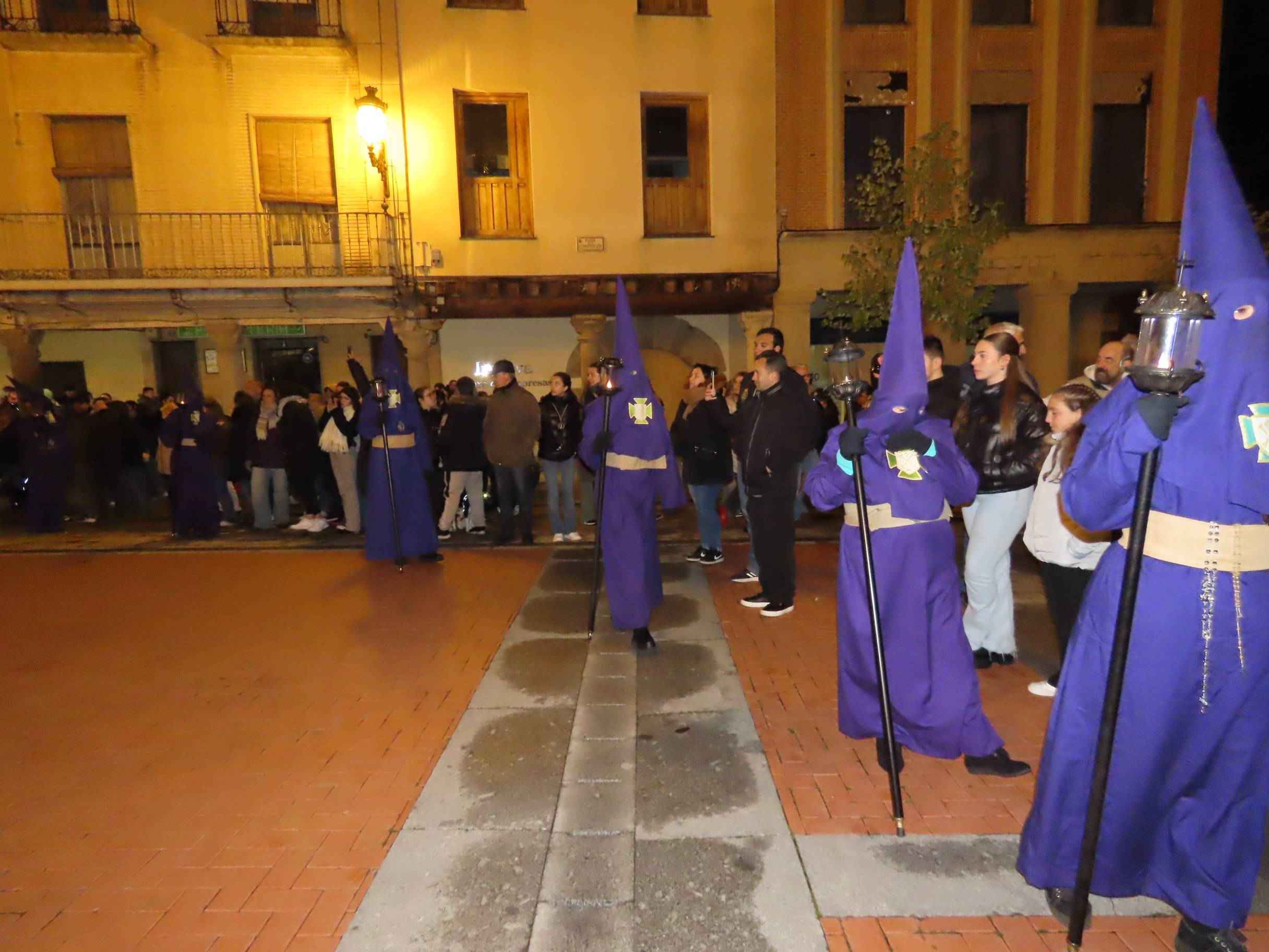 La emoción arranca aplausos en la procesión del Nazareno de Peñaranda de Bracamonte