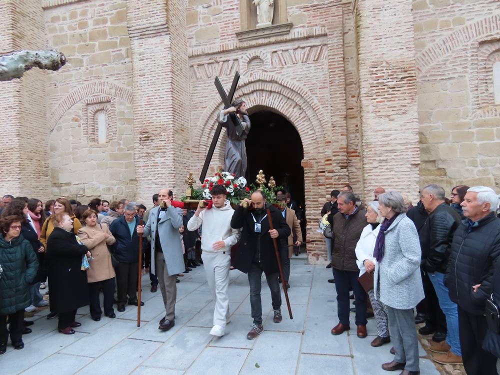 El flagelado del siglo XVI protagoniza la procesión del Jueves Santo en Cantalapiedra