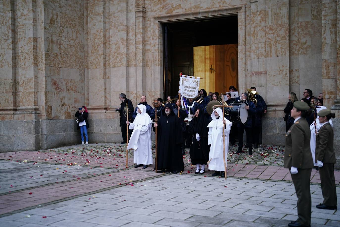 La procesión del Amor y de la Paz, en imágenes
