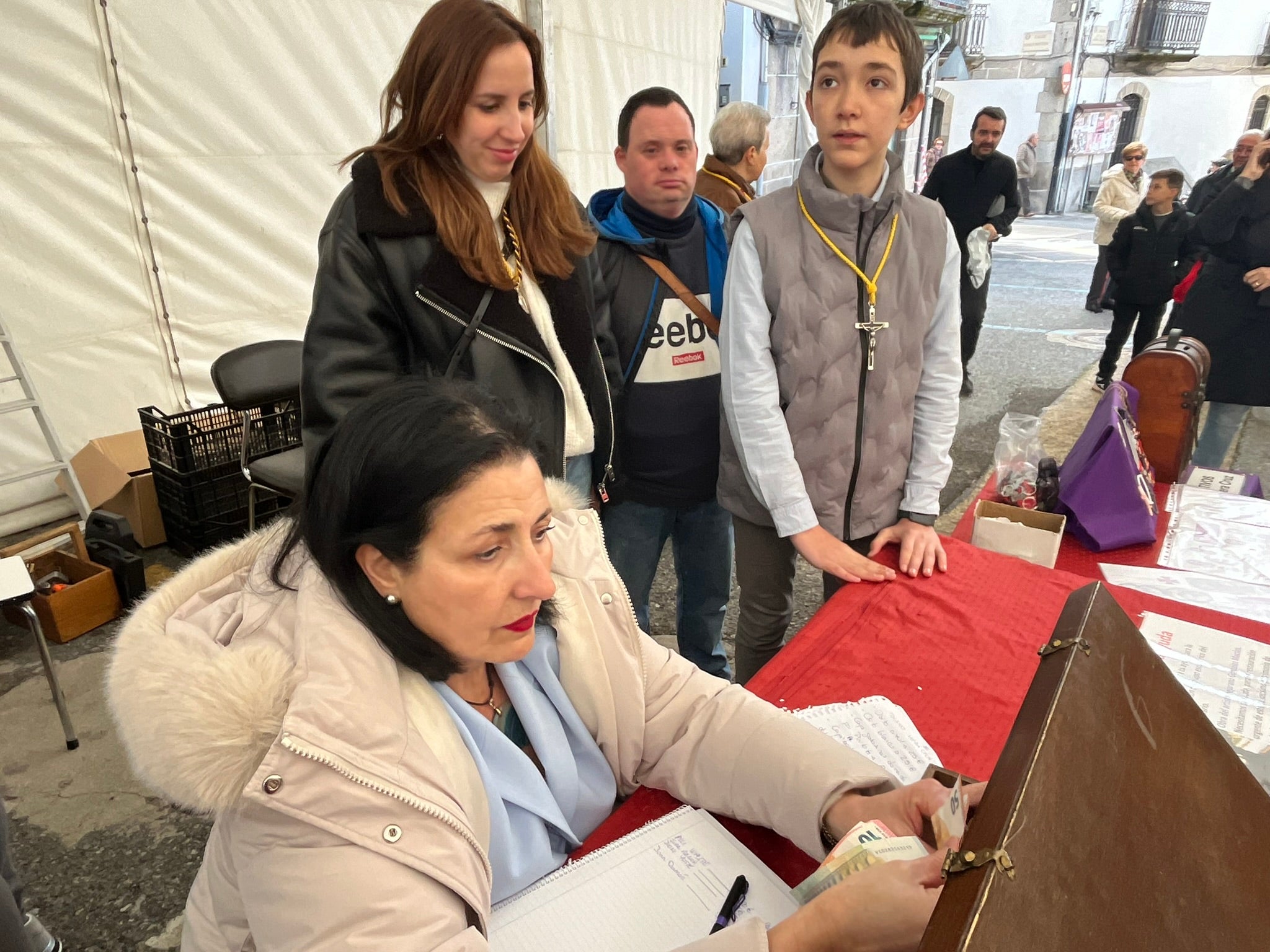 Solidaridad para la rehabilitación del paso procesional de El Calvario en Béjar