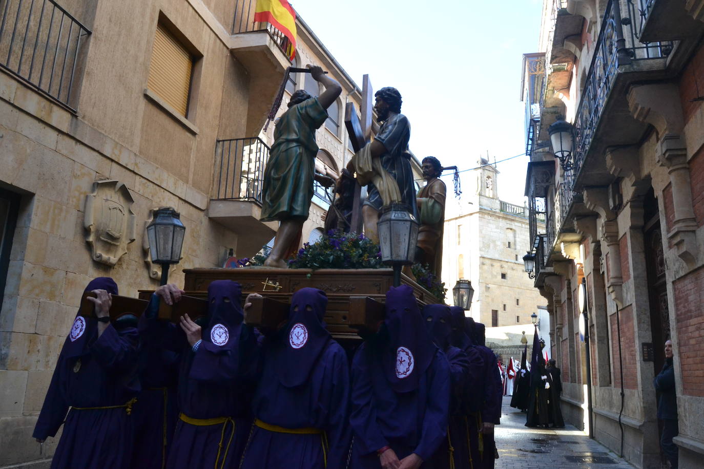 El Santo Entierro recorre Ciudad Rodrigo entre devoción y emoción