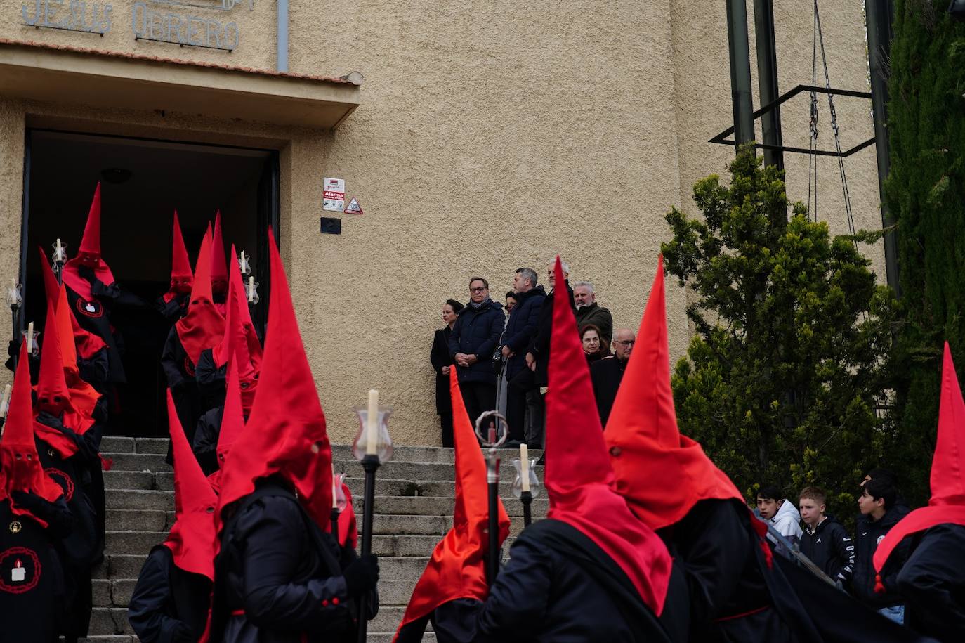 La procesión del Cristo de la Vela, en imágenes