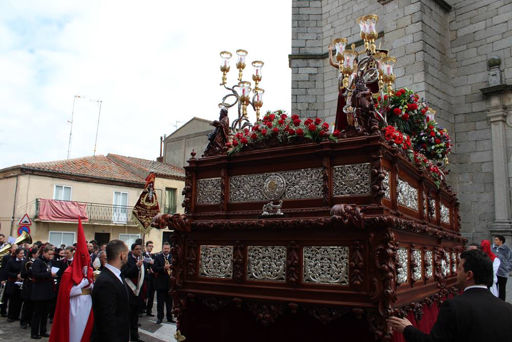 Emocionante procesión del Resucitado en Peñaranda
