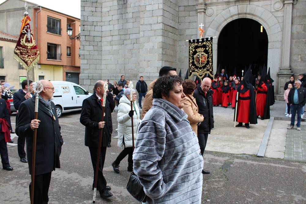 Emocionante procesión del Resucitado en Peñaranda