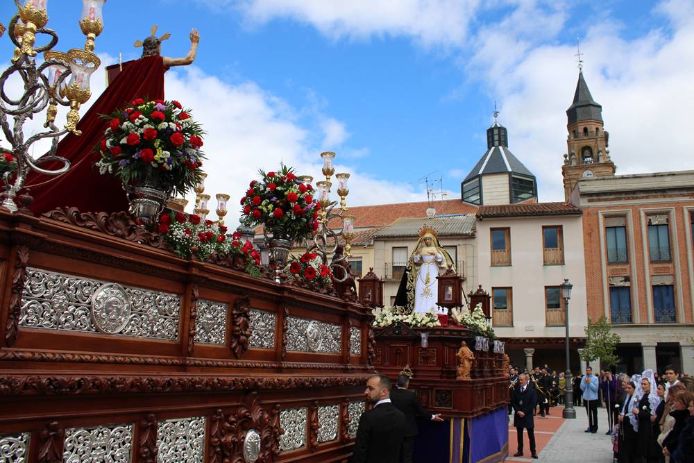 Emocionante procesión del Resucitado en Peñaranda