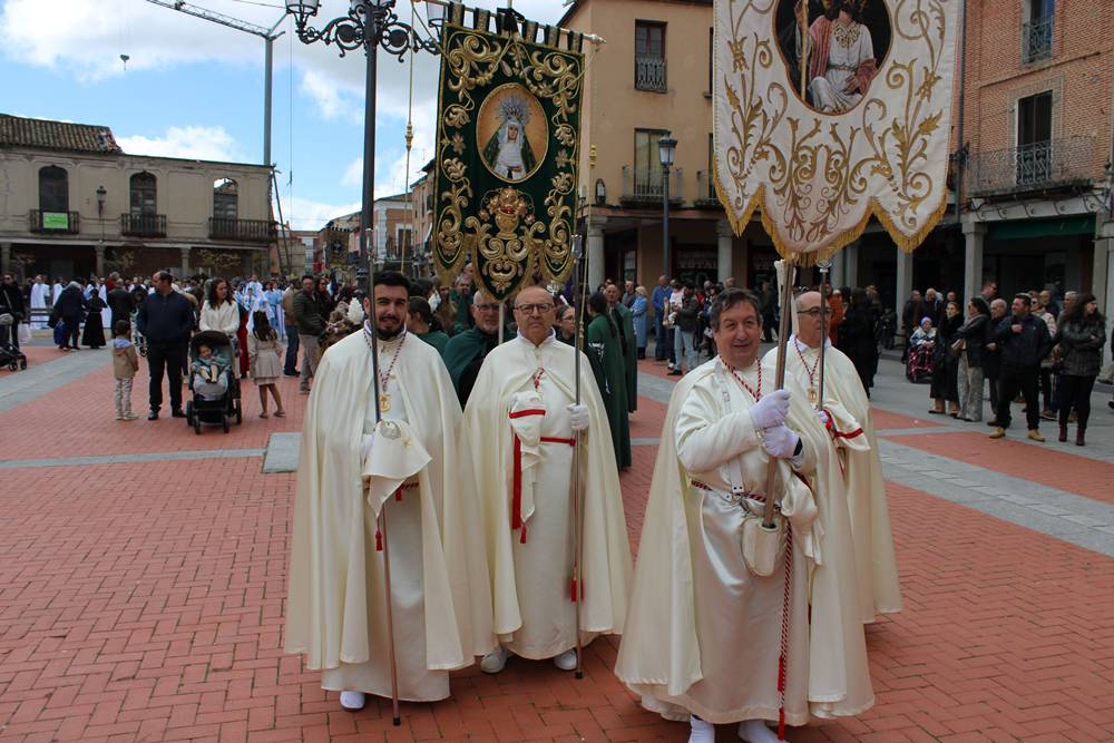 Emocionante procesión del Resucitado en Peñaranda