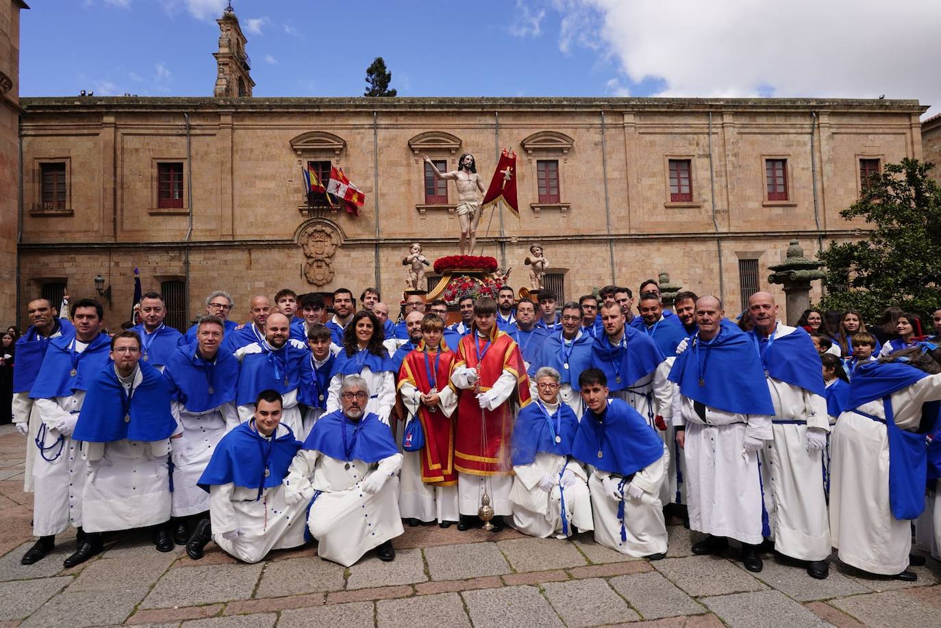 La procesión del Encuentro, en imágenes