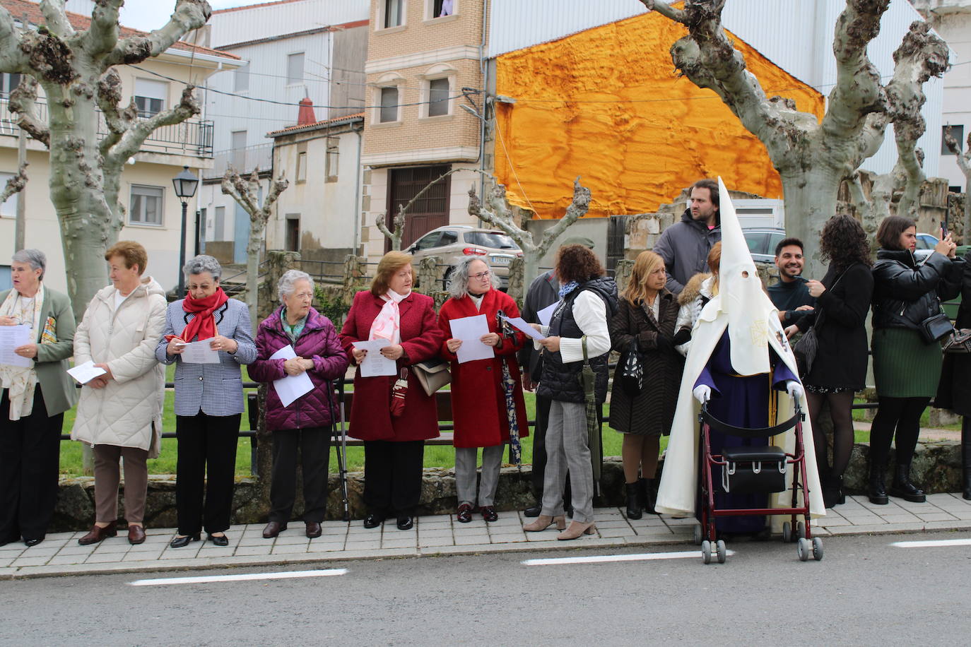 La Virgen de la Yedra celebra el encuentro con su hijo en Ledrada