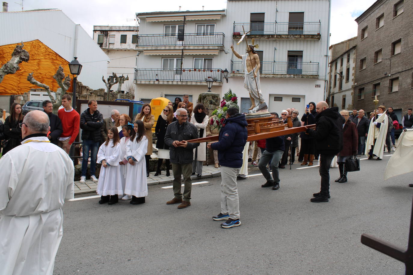 La Virgen de la Yedra celebra el encuentro con su hijo en Ledrada