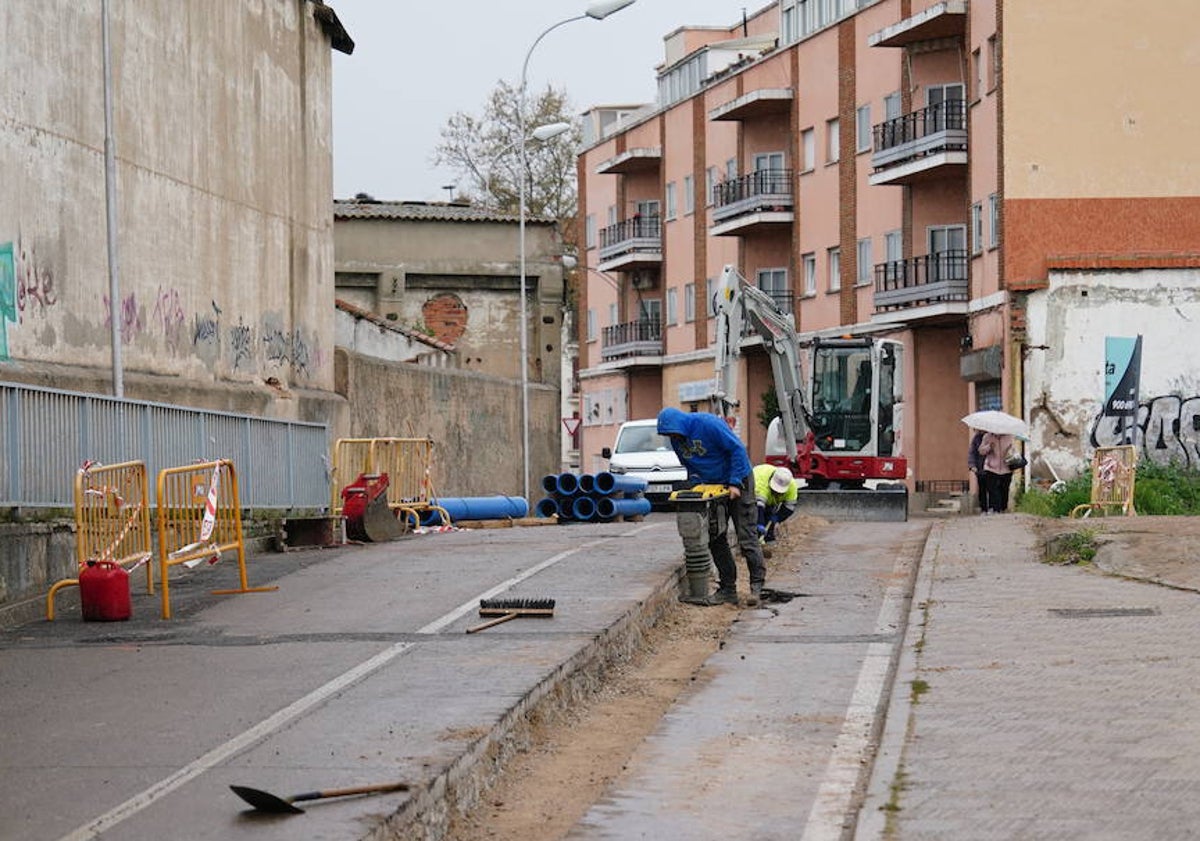 Imagen principal - «Las obras son un trastorno para todos y no mejorarán el barrio»