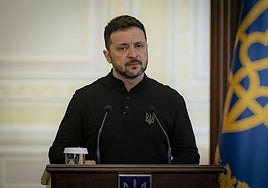 Zelenski denuncia casi 60 nuevos ataques rusos pese a la tregua de 30 horas anunciada por Putin