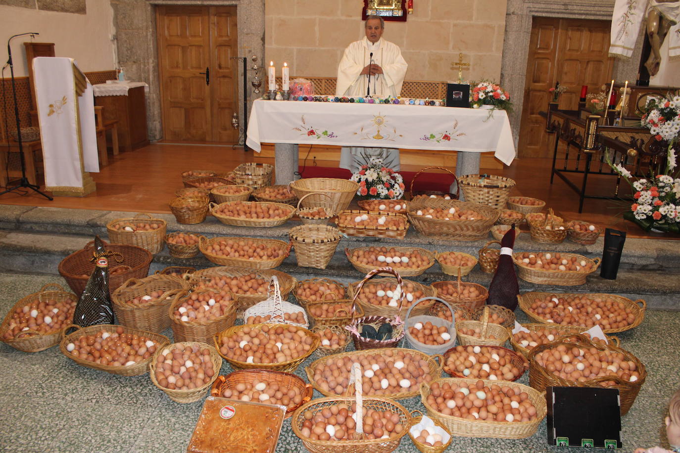 Récord en Fuenterroble de Salvatierra: 6.168 huevos para el Cristo del Socorro