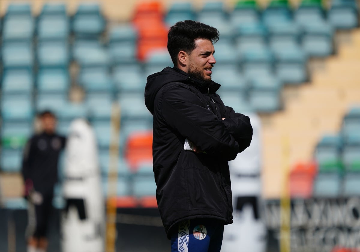 Jorge García, en un entrenamiento en el estadio Helmántico.