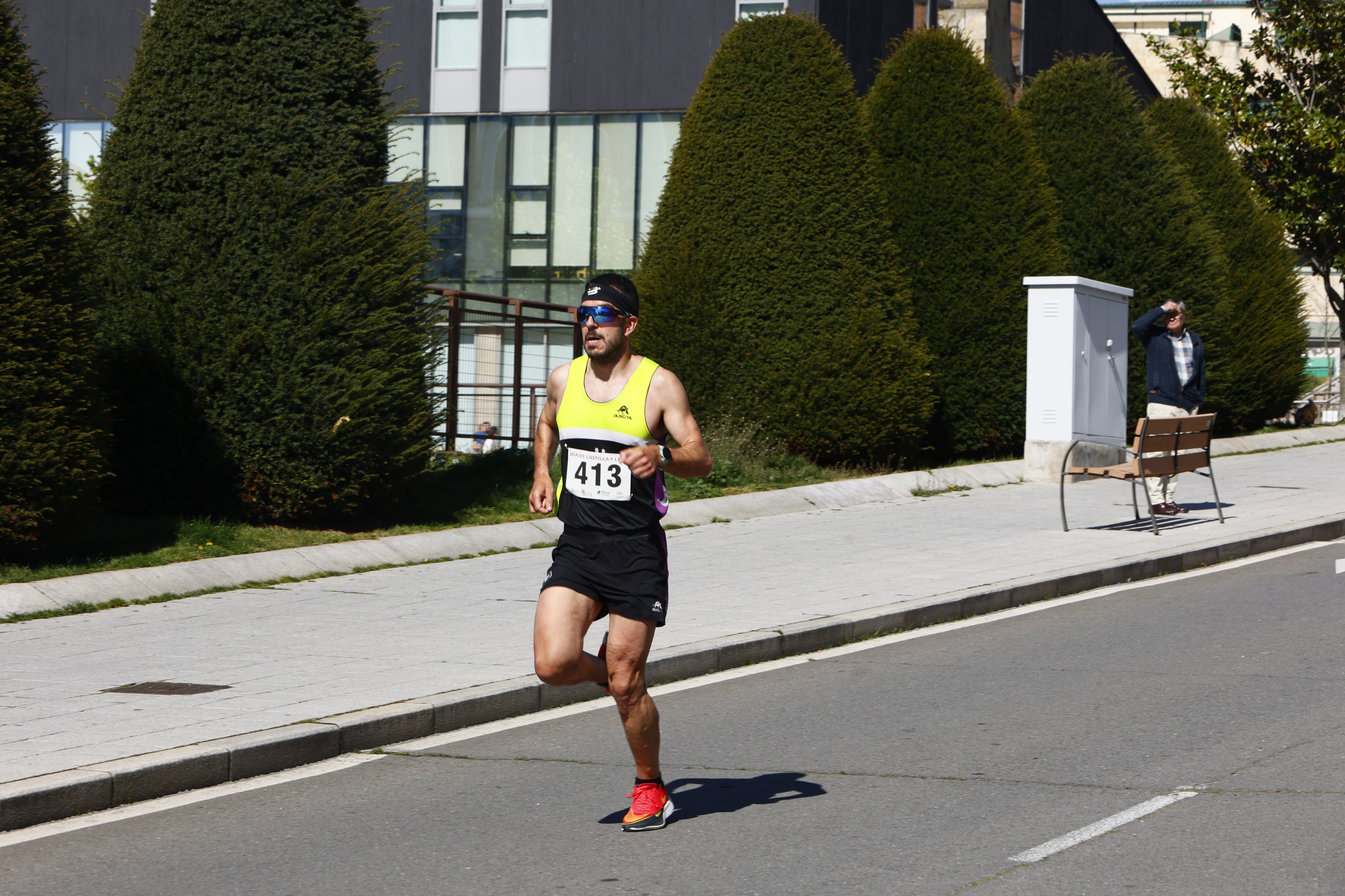 Un millar de participantes en la carrera por el Día de Castilla y León