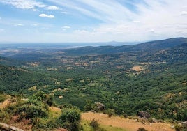 El pueblo de Salamanca que presume del desconocido balcón donde sacar la mejor foto de Extremadura