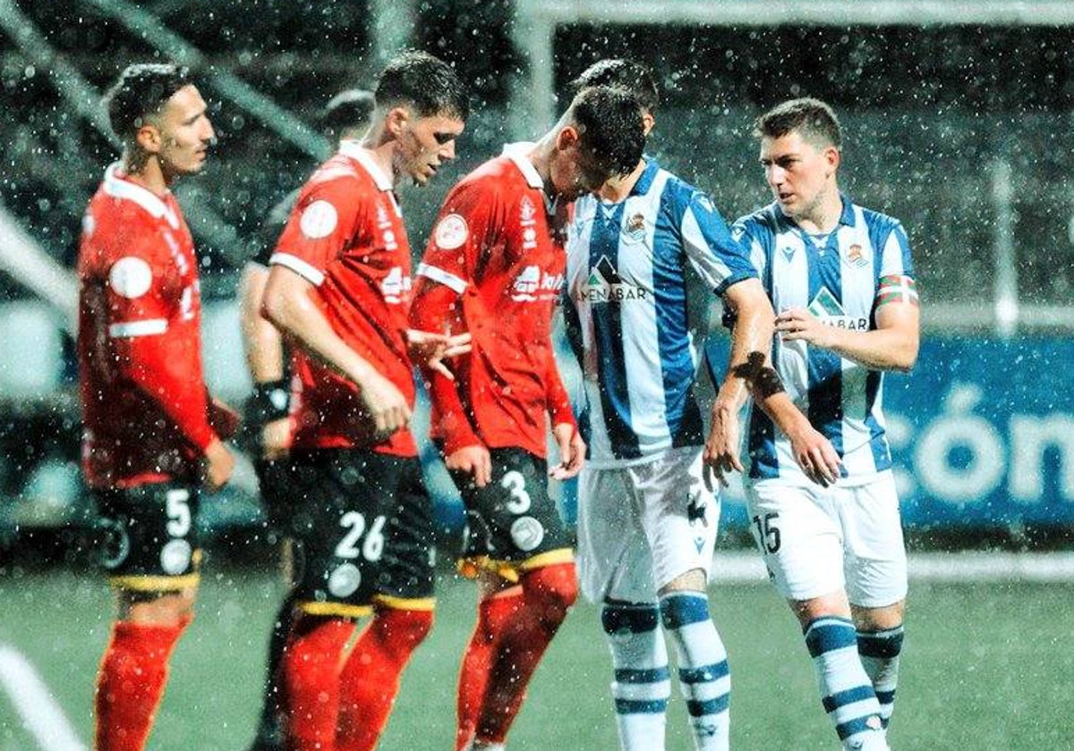 Un misil de Rupérez deja en la lona a Unionistas en la última acción del partido (1-0)
