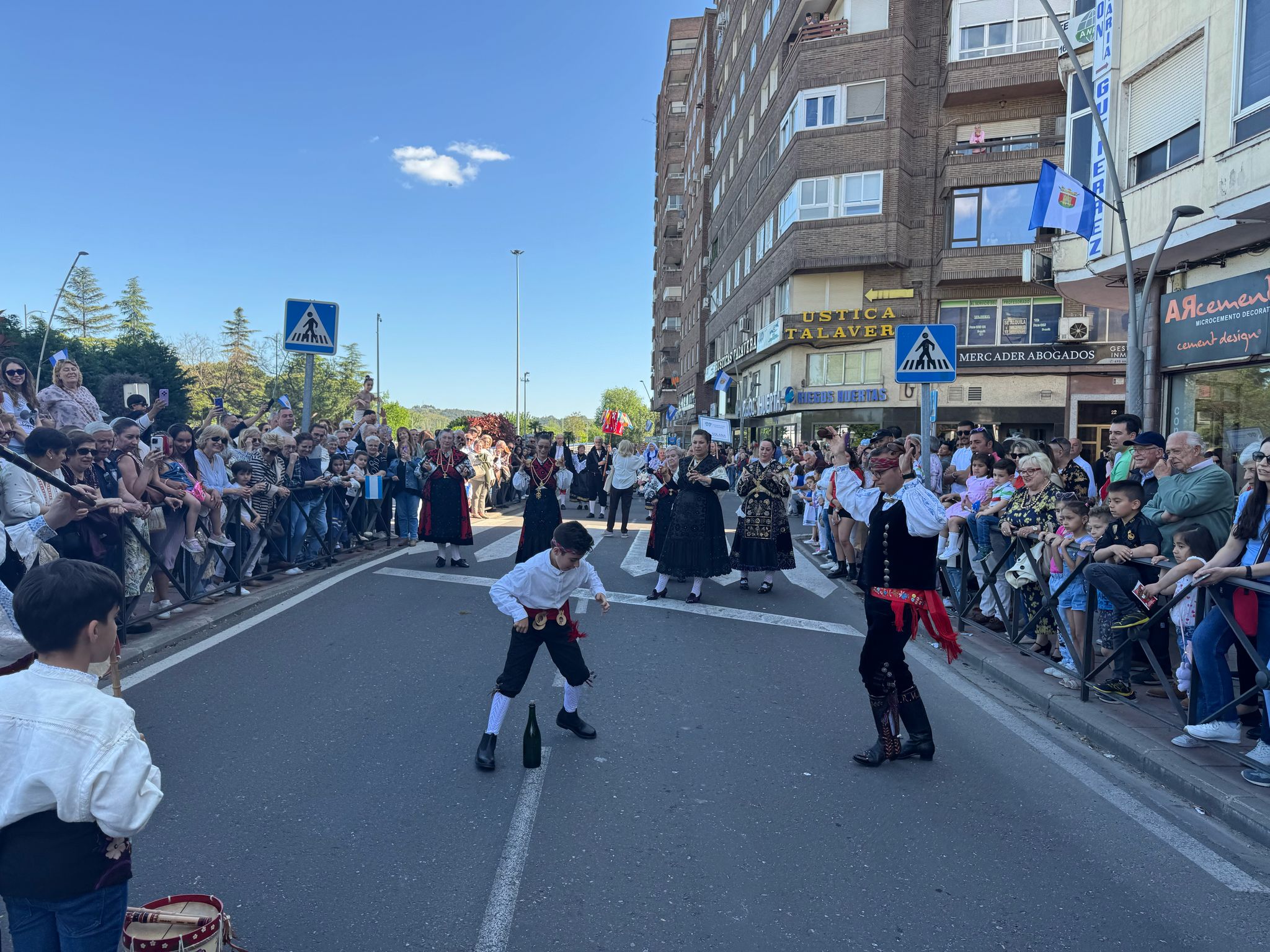 Béjar promociona los Hombres de Musgo en Talavera de la Reina
