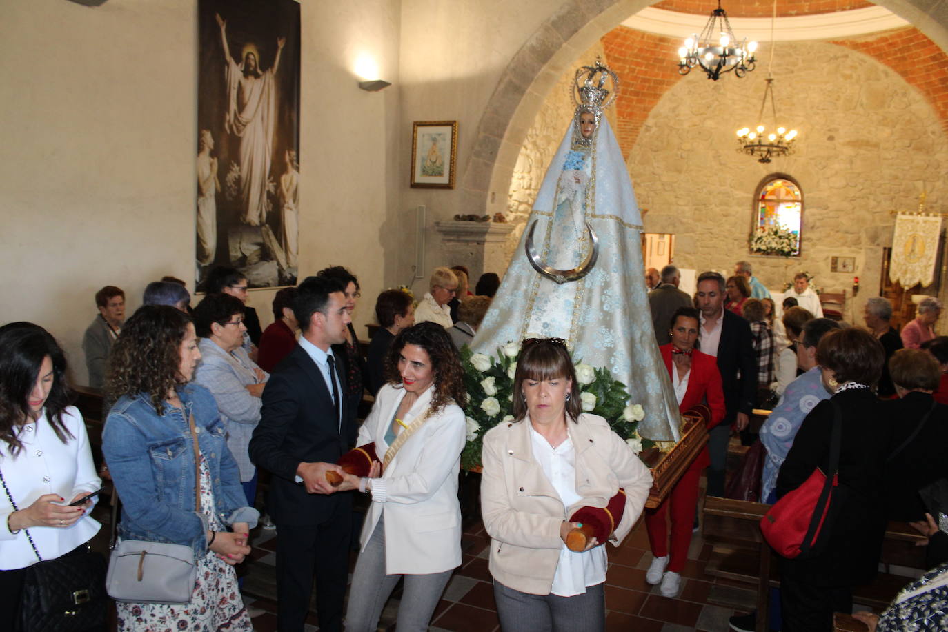 Los Santos rinde honores a la Virgen del Gozo