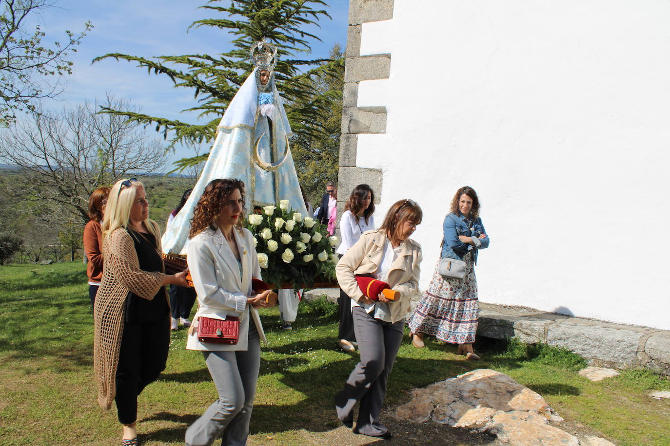 Los Santos rinde honores a la Virgen del Gozo