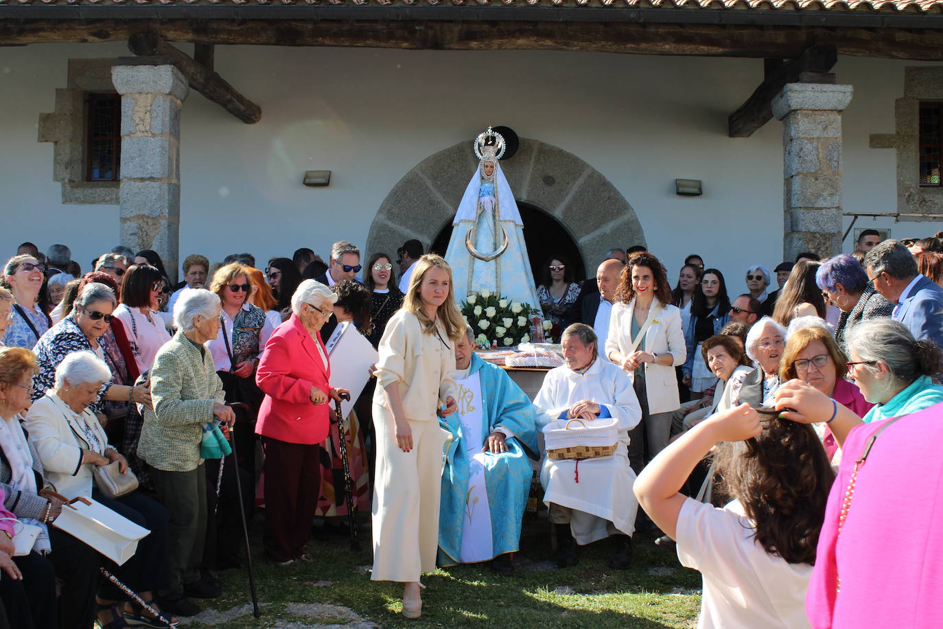 Los Santos rinde honores a la Virgen del Gozo