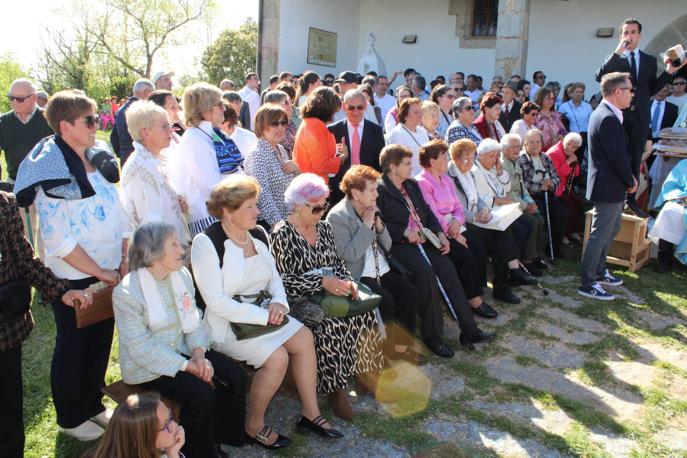 Los Santos rinde honores a la Virgen del Gozo