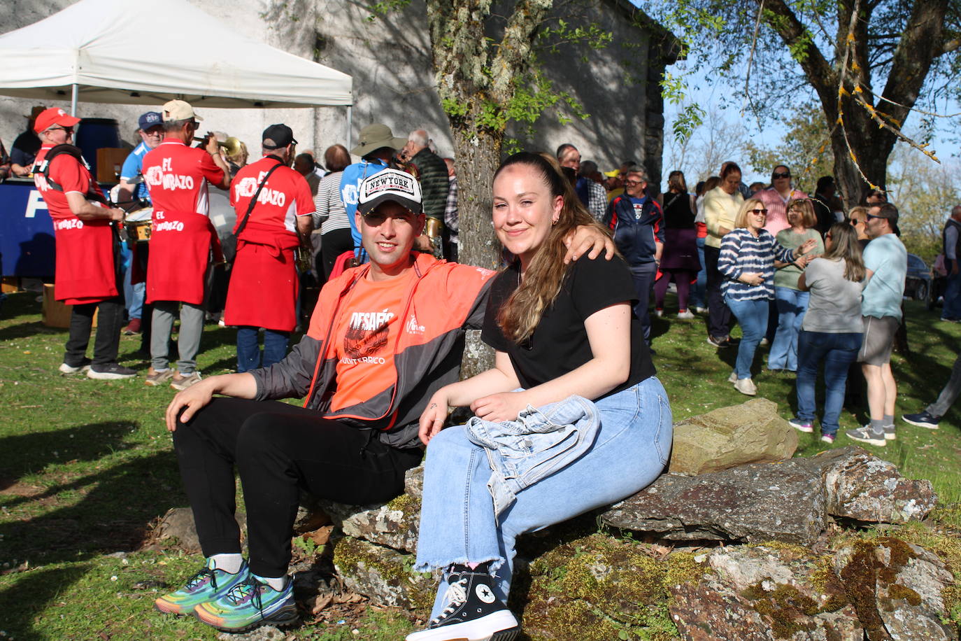 Linares de Riofrío disfruta de un intenso día en honor a la Virgen del Buen Suceso
