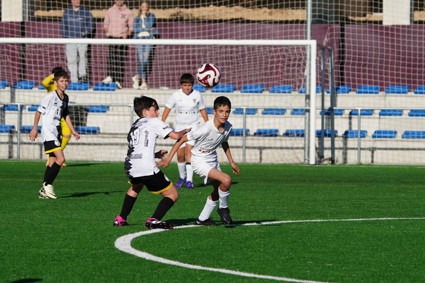 Las mejores imágenes de la jornada 24 en el fútbol base
