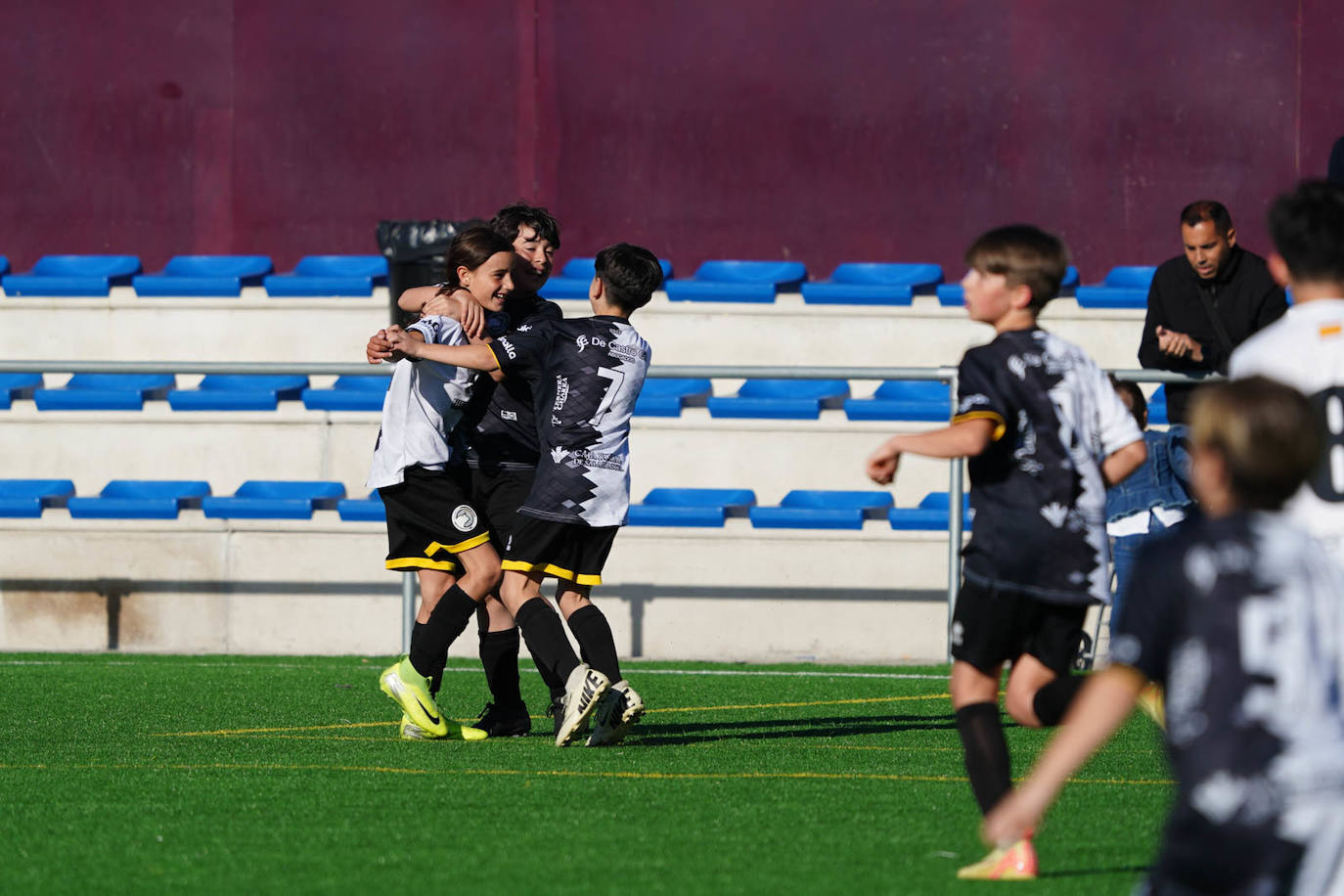 Las mejores imágenes de la jornada 24 en el fútbol base