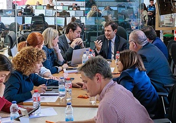 Mañueco declara el nivel 2 del plan de emergencias en Castilla y León