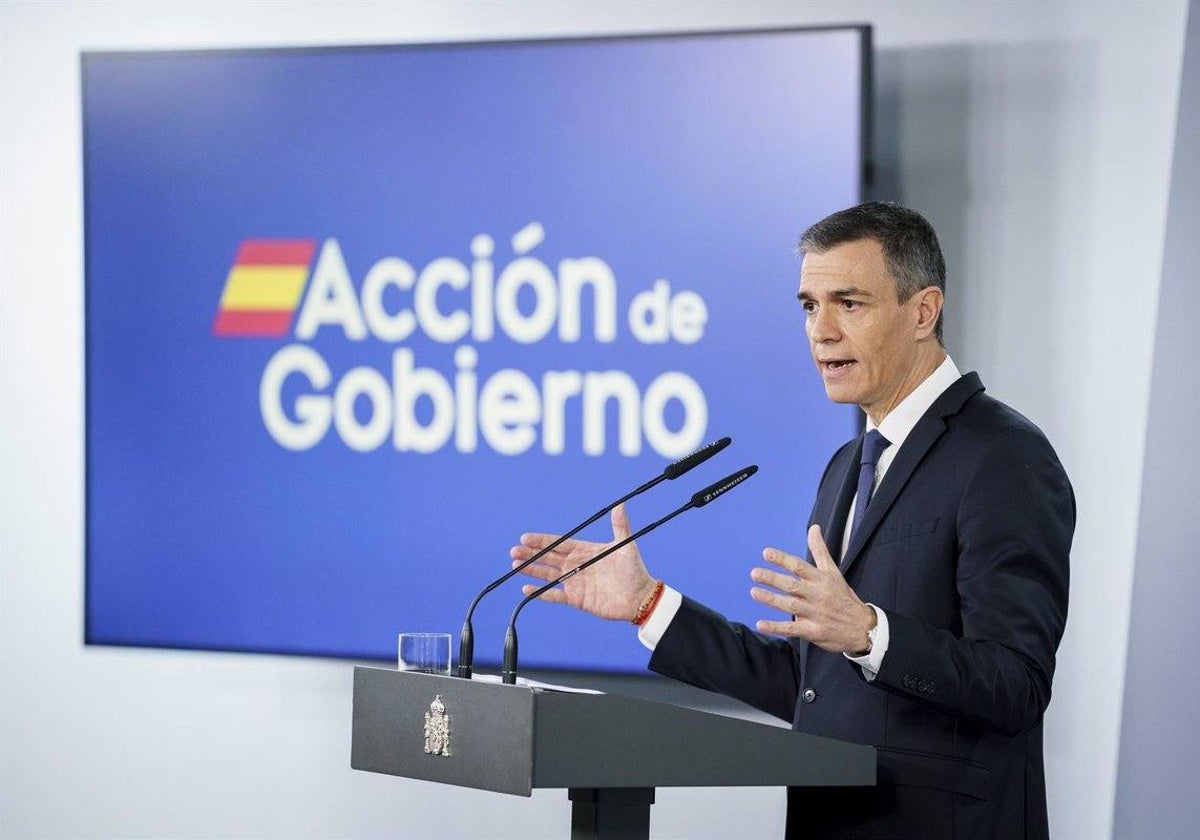Sánchez celebra la recuperación del 99,95% de la demanda energética y agradece el civismo ciudadano
