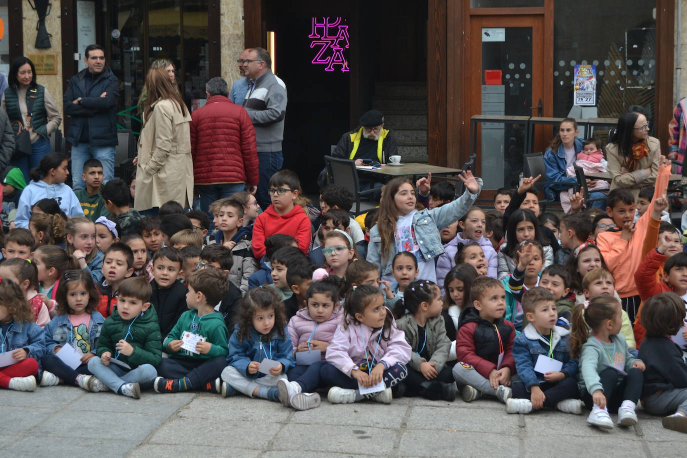 Más de mil escolares de Ciudad Rodrigo se dan cita en una exhibición de la Guardia Civil