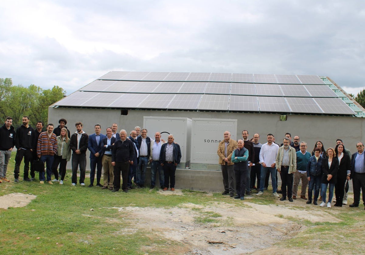 Valdelacasa refuerza su apuesta por el autoconsumo energético
