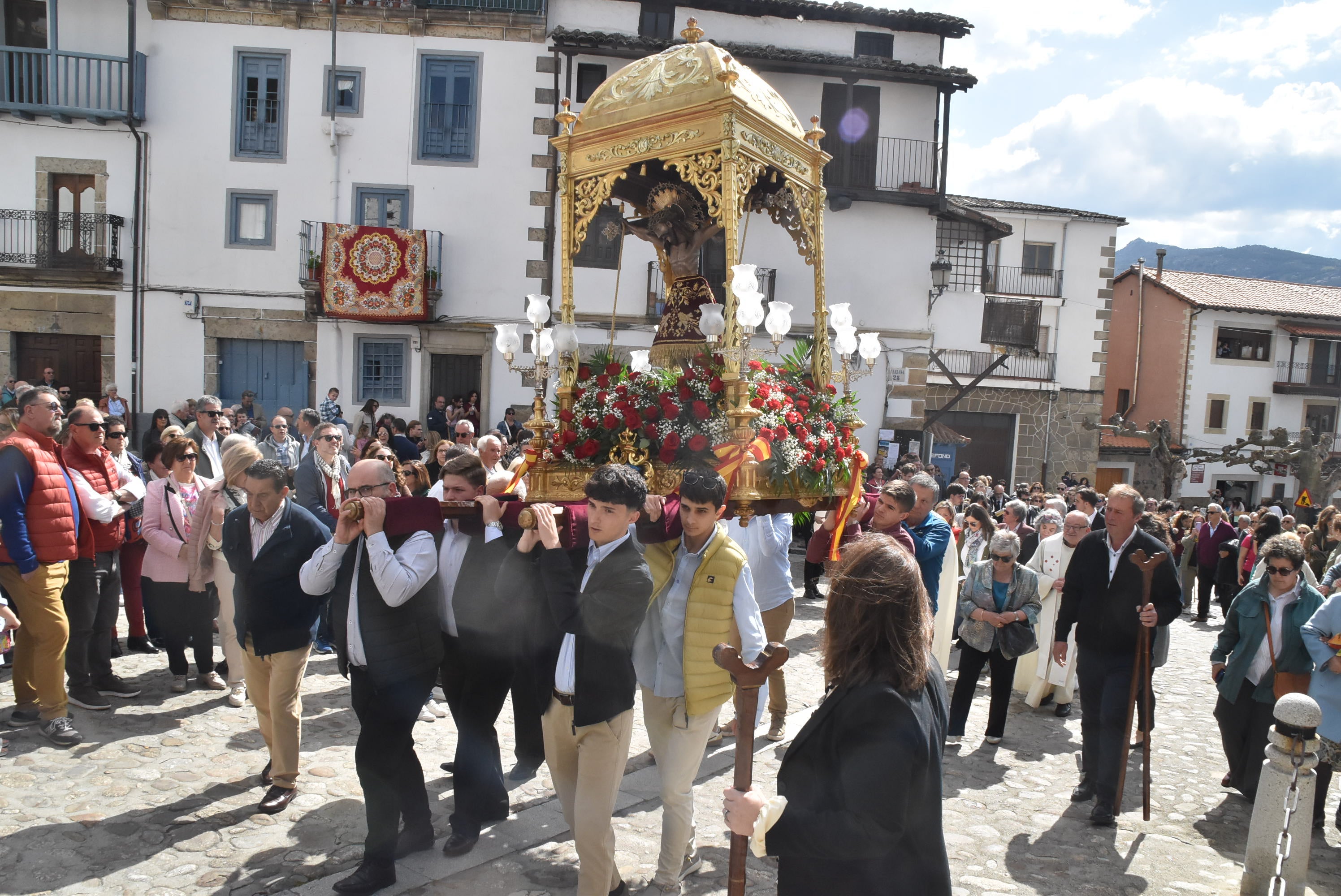 El Cristo del Refugio bendice un año más a Candelario
