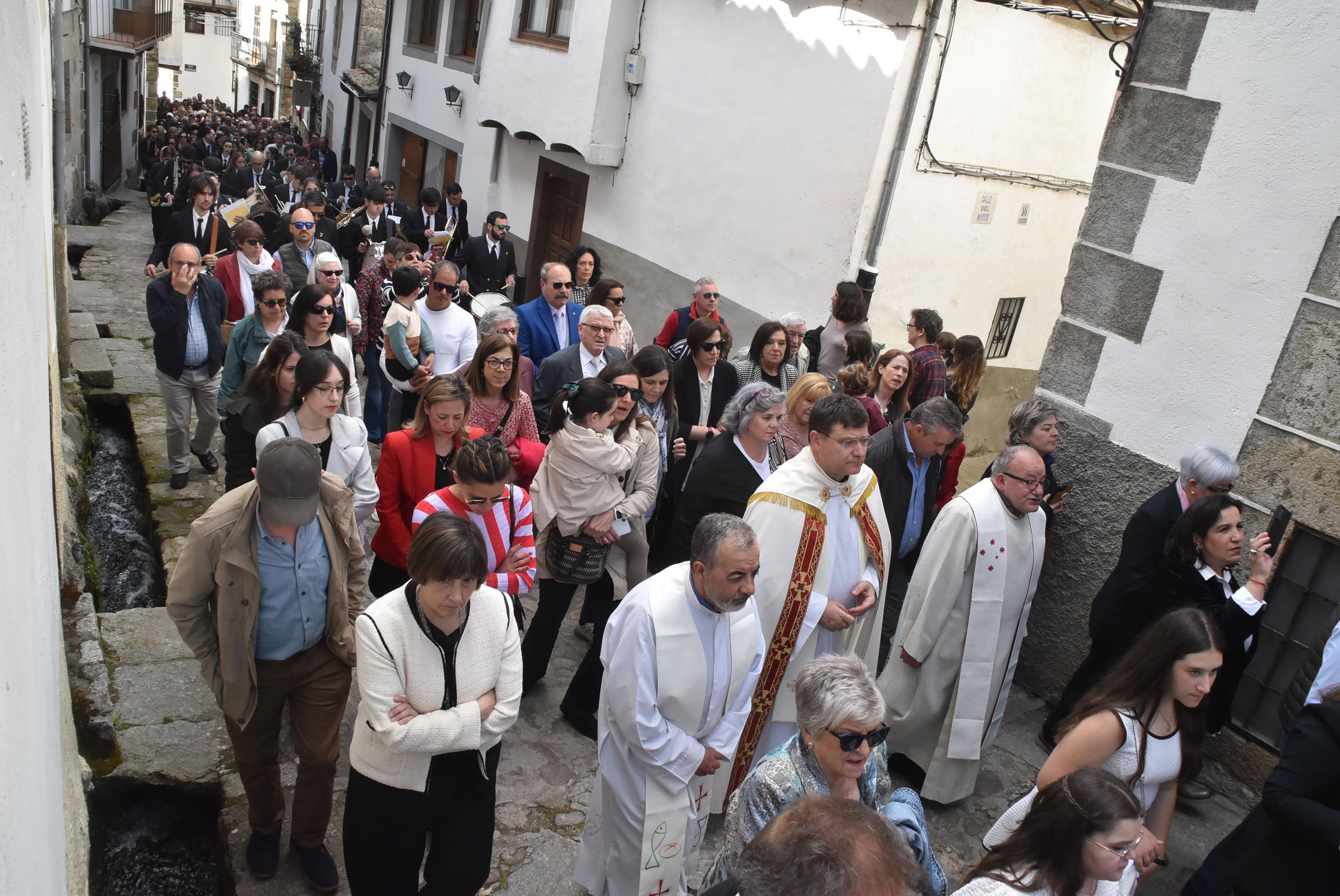 El Cristo del Refugio bendice un año más a Candelario