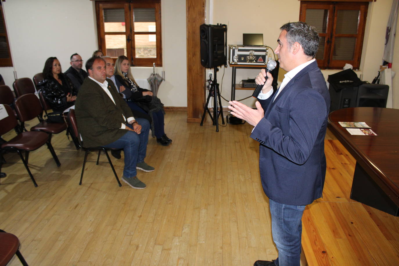 San Esteban de la Sierra abre su Feria de Enoturismo