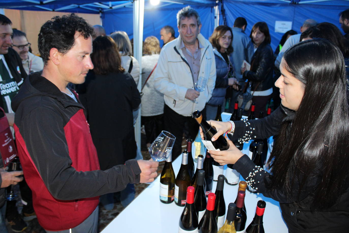 San Esteban de la Sierra abre su Feria de Enoturismo