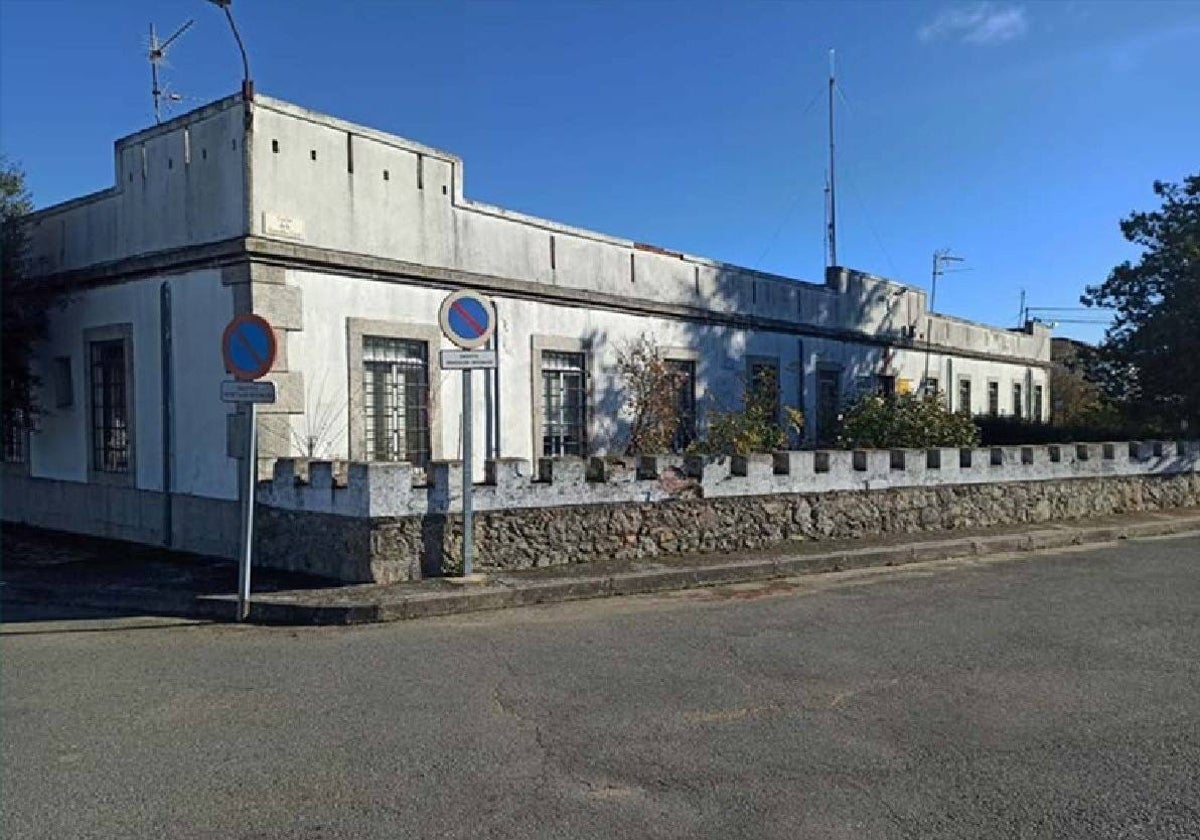 Villavieja de Yeltes actuará sobre las humedades y la carcoma del tejado de la Guardia Civil
