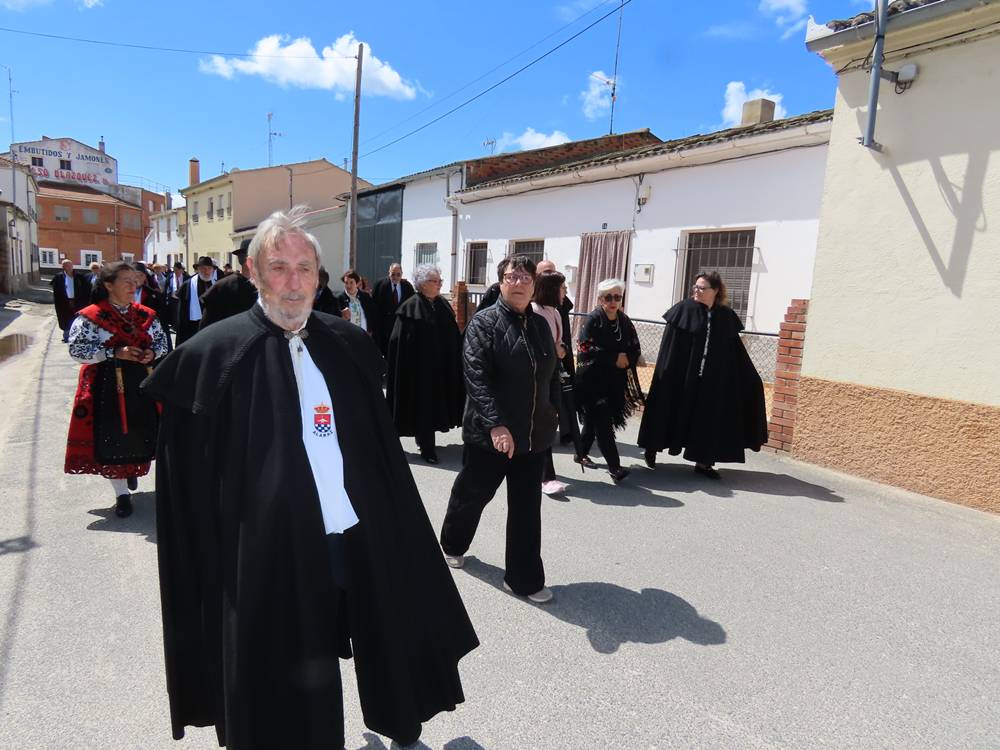 Los amigos de la capa se ponen de gala en Alaraz