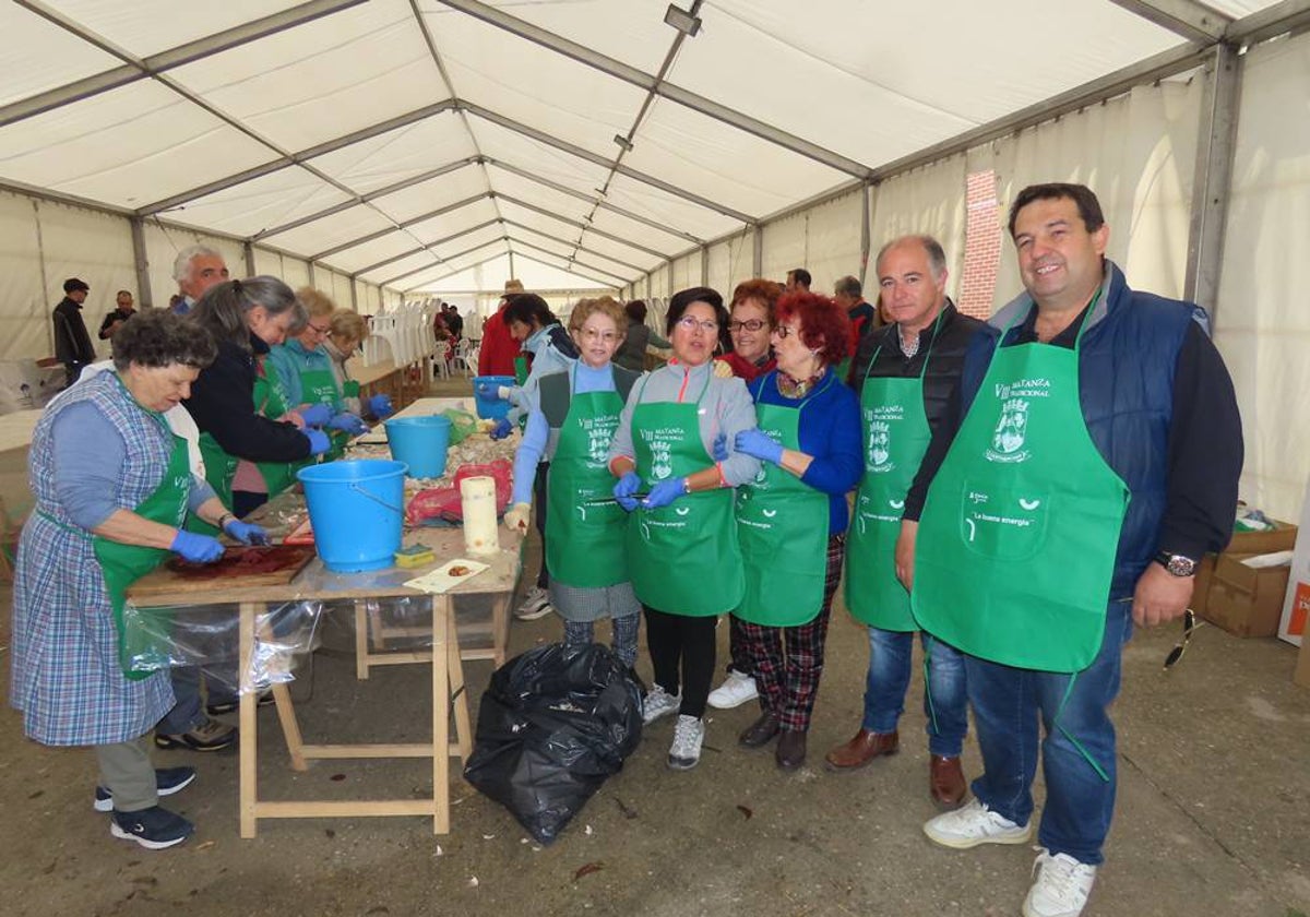 Recuerdos del pasado en la VIII Matanza Típica de Cantaracillo