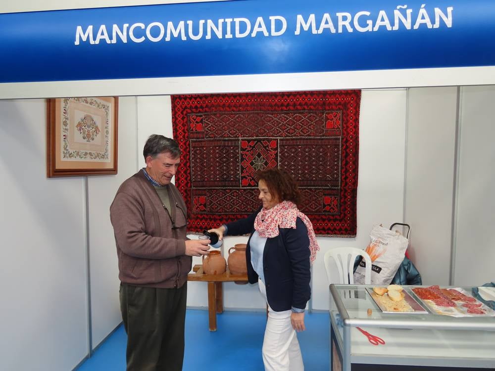 Promoción del producto de cercanía en las ferias de Macotera