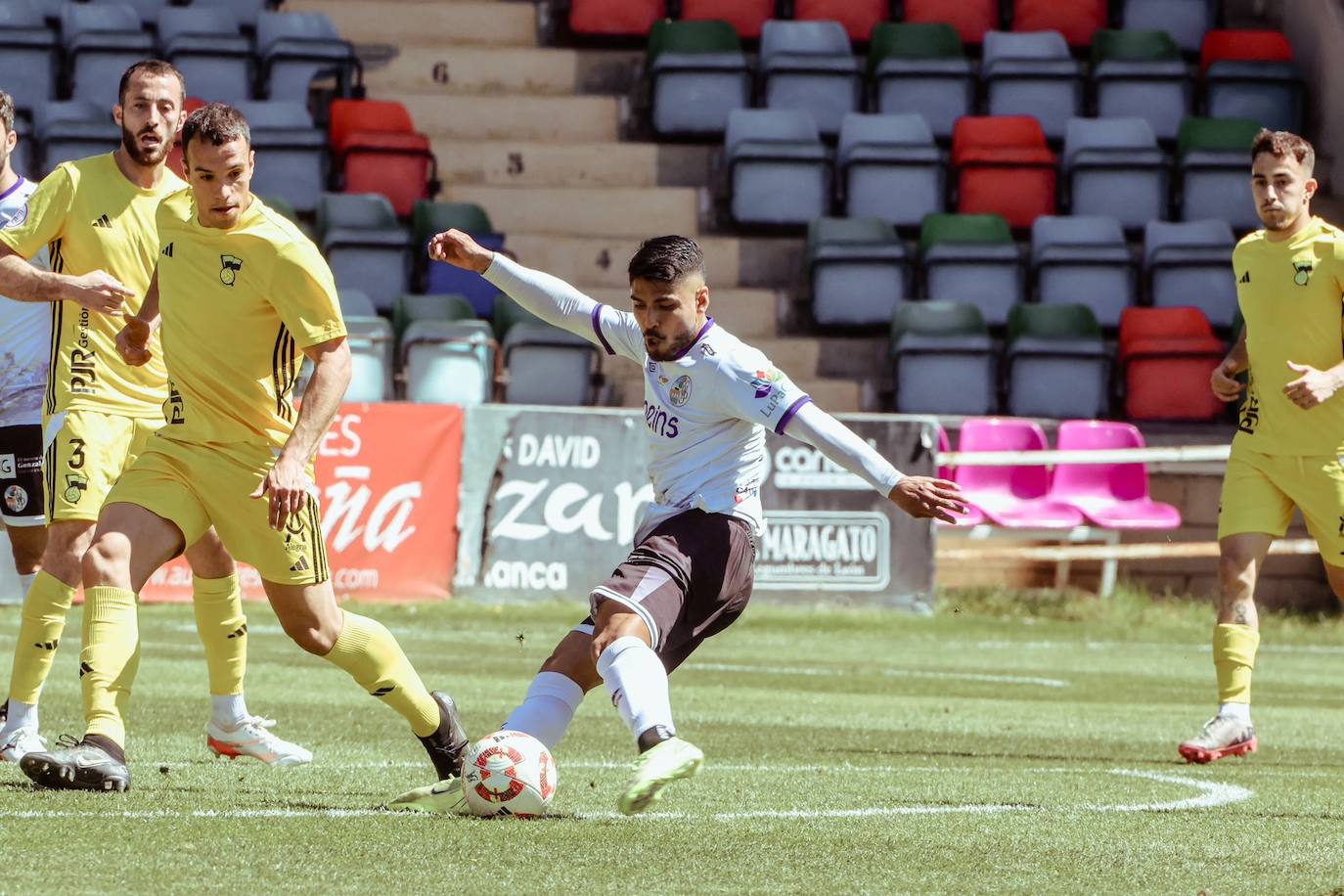 Marino Luanco - Salamanca: resumen, resultado y goles