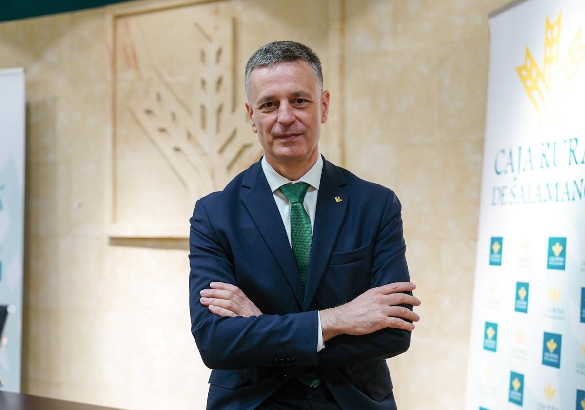 Carlos Marino Pérez, director comercial de Caja Rural de Salamanca: «En Caja Rural de Salamanca, las personas están en el centro»