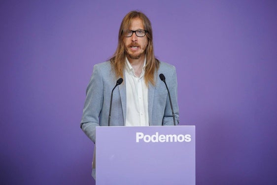 El secretario de Organización y portavoz de Podemos, Pablo Fernández.