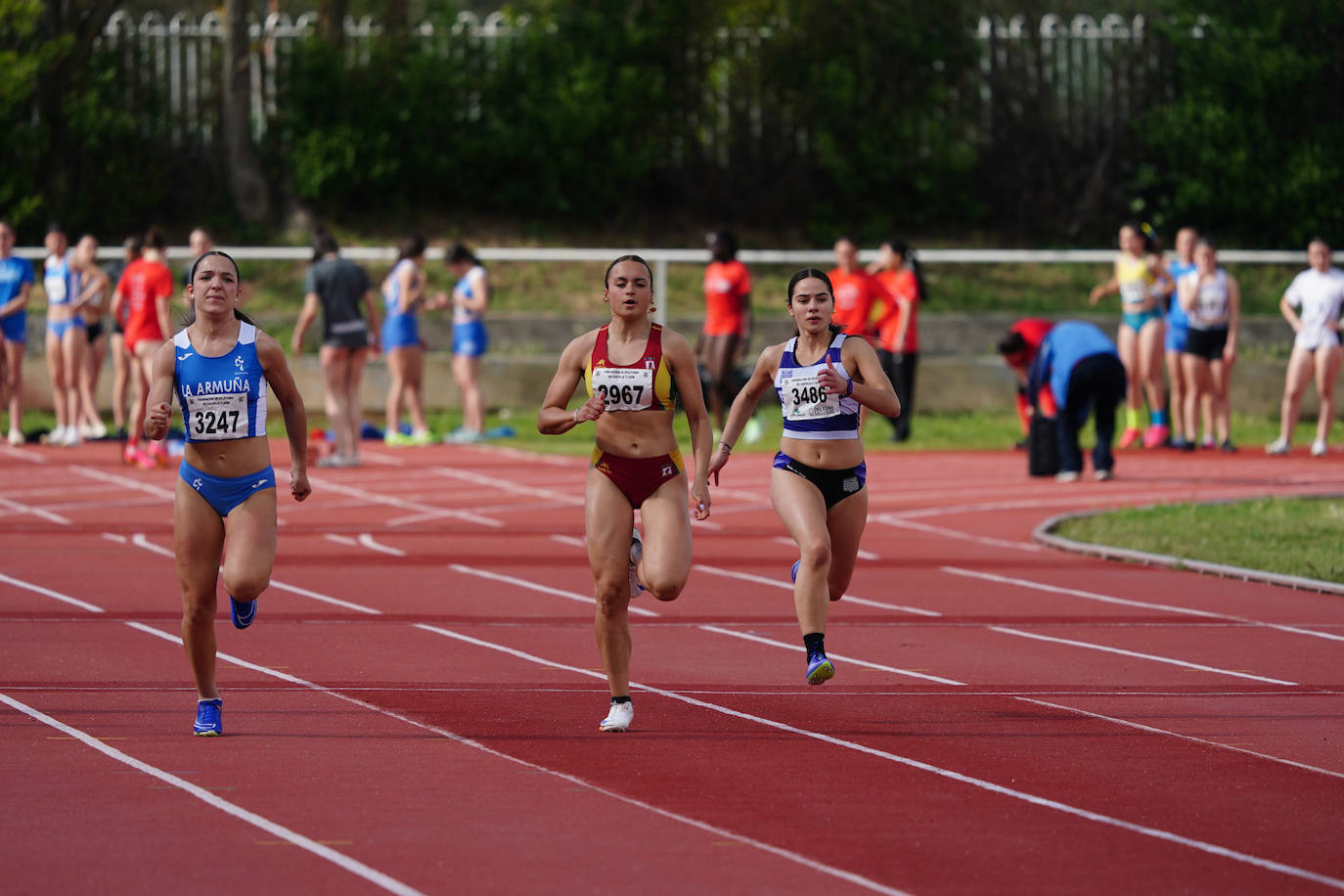 Otra tarde de gran atletismo en el Control Primavera Ayuntamiento de Salamanca