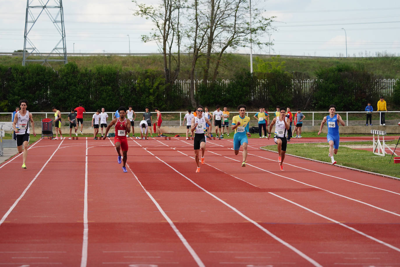 Otra tarde de gran atletismo en el Control Primavera Ayuntamiento de Salamanca
