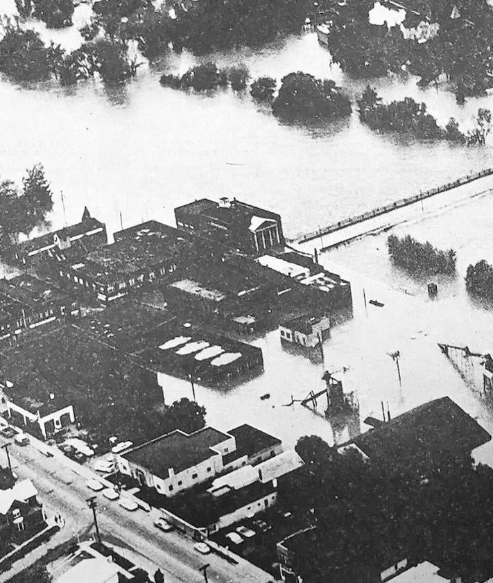 Imagen secundaria 2 - Salamanca NY, tras la inundación de 1972.
