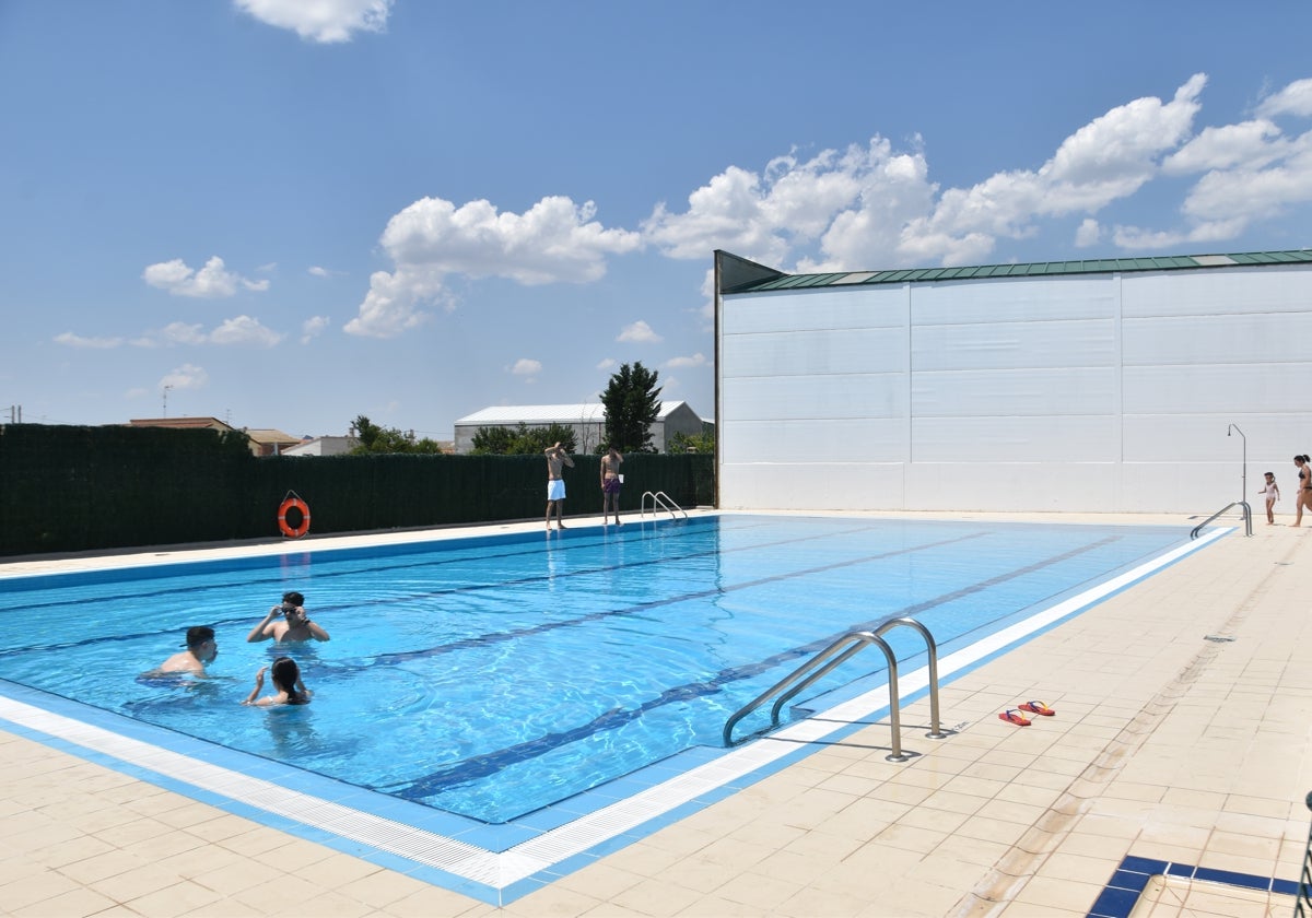 Cuatro pueblos salmantinos buscan regentes para sus bares de verano