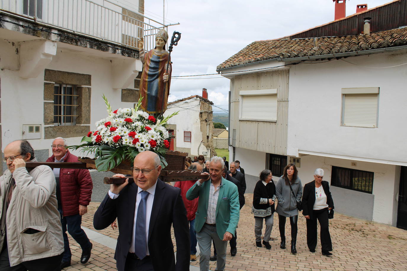Cantagallo rinde honores a San Gregorio en un animado día de fiesta