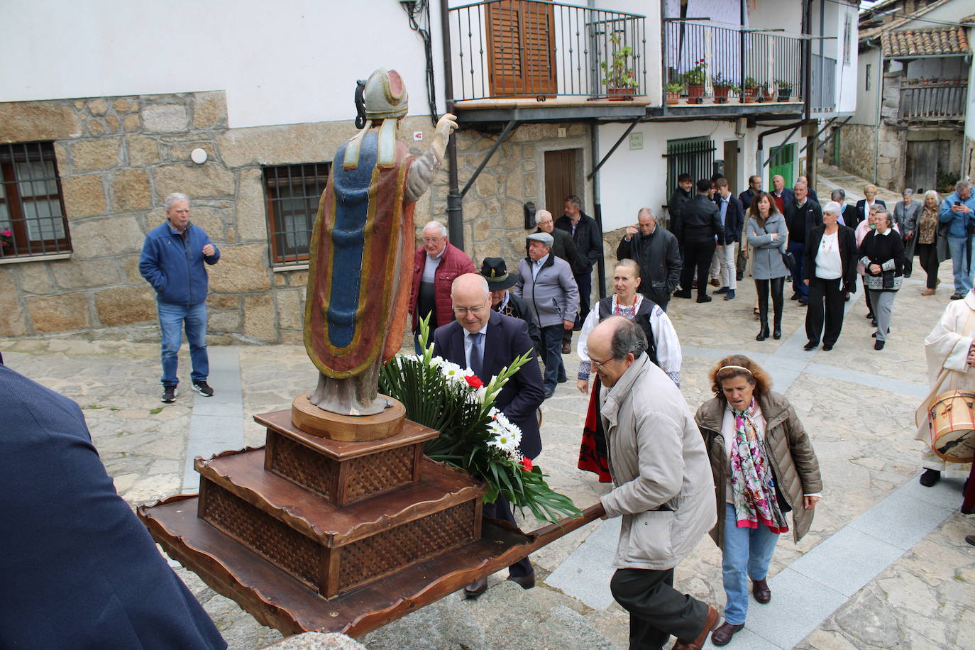 Cantagallo rinde honores a San Gregorio en un animado día de fiesta